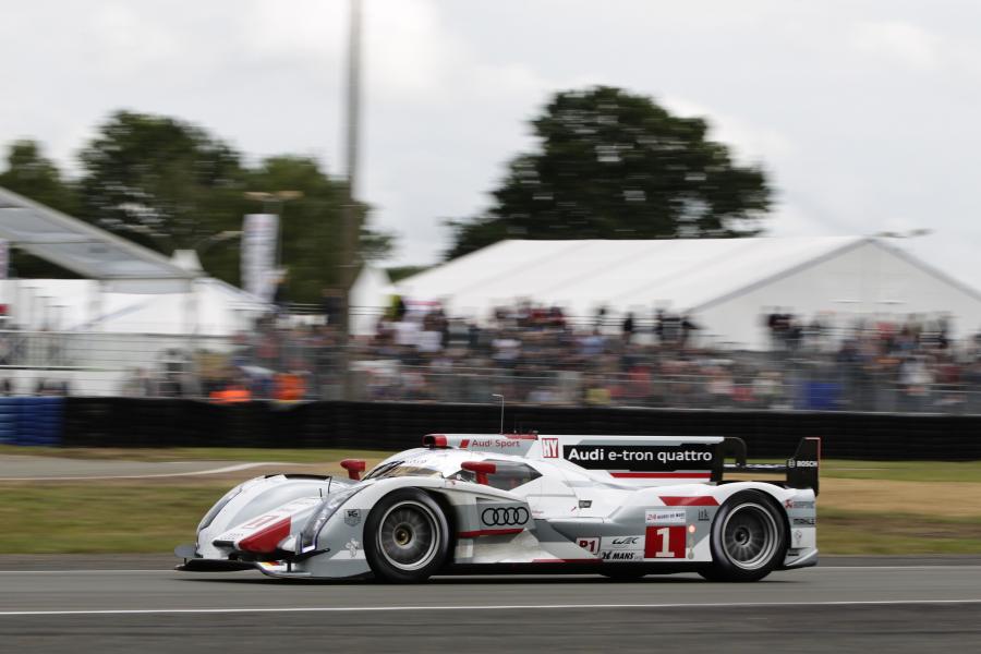  Audi R18 Le Mans 24hr 2012 года  (фото 27 из 43)